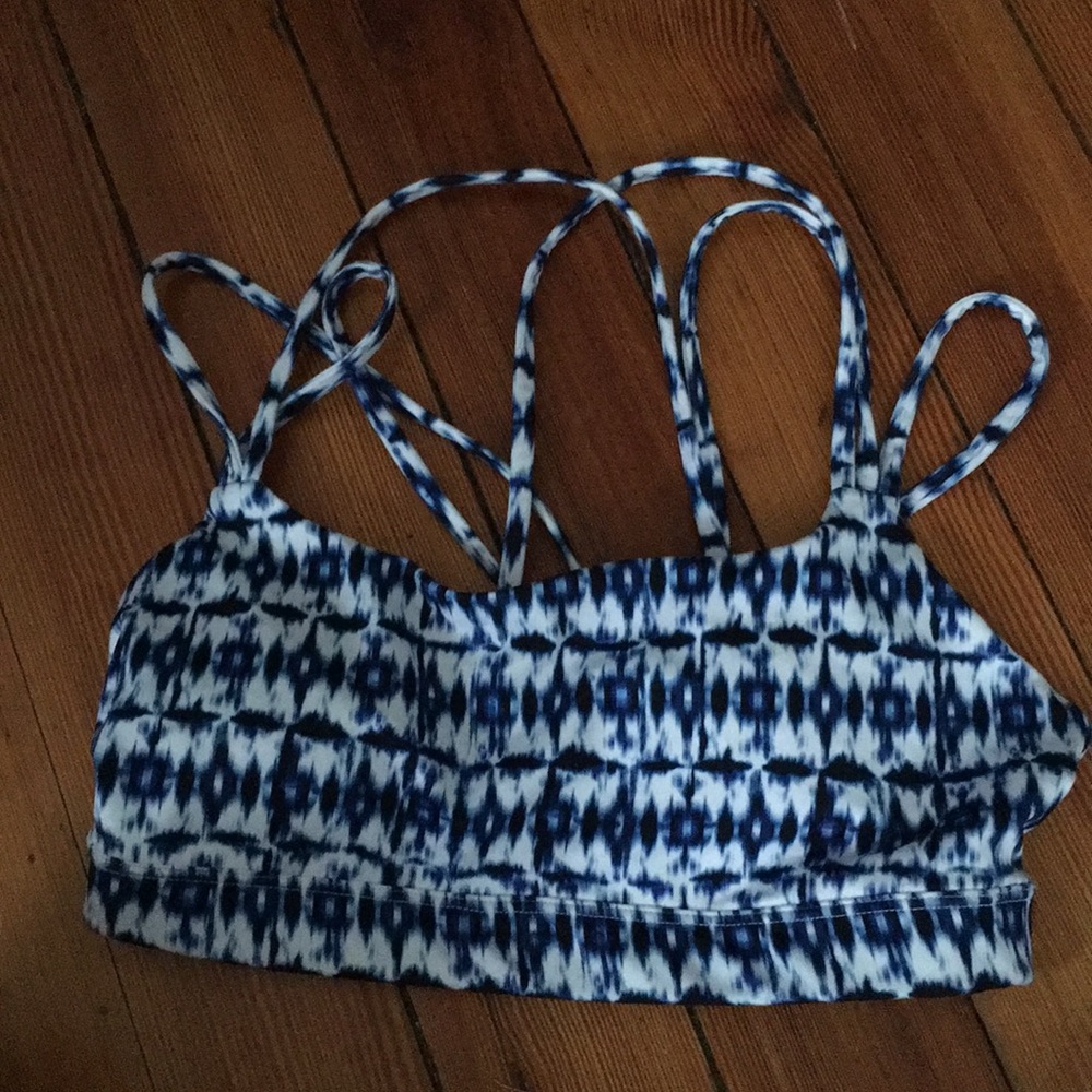 Sports bra